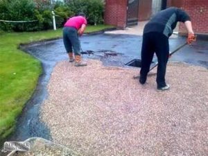 Tar and Chip Driveways