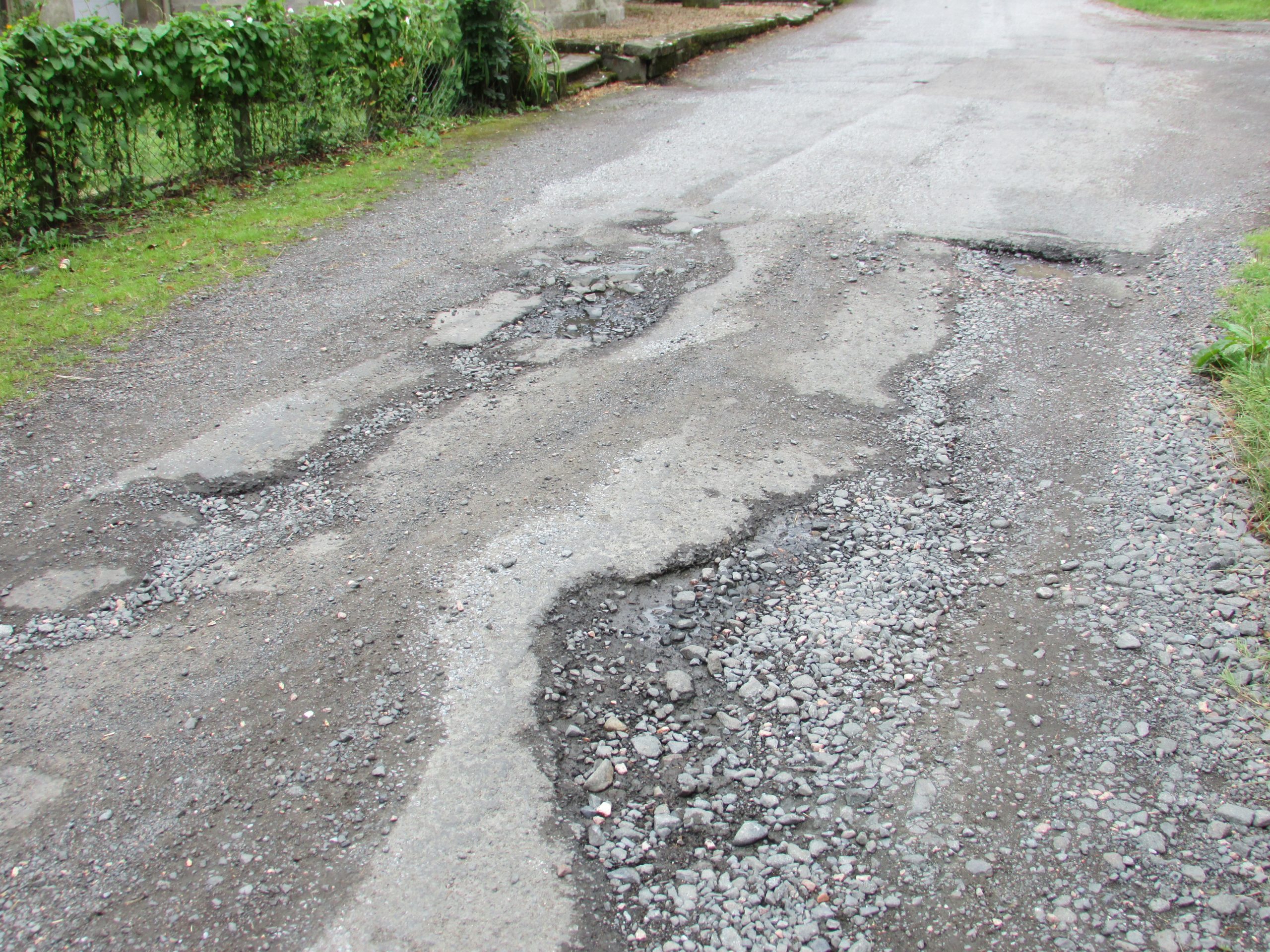 Tarmac Driveway Resurfacing Specialists in Dublin, Kildare, Meath, Westmeath, Wexford, Wicklow, and Louth