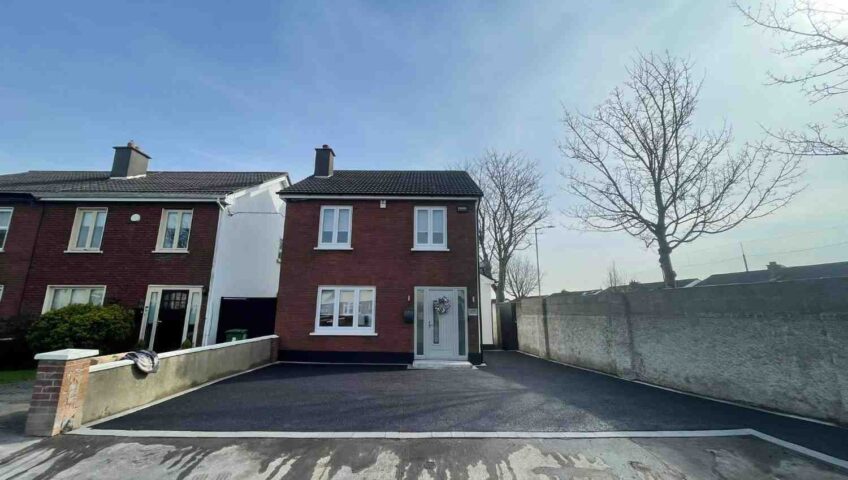 New SMA Tarmac Driveway in Tallaght Co Dublin