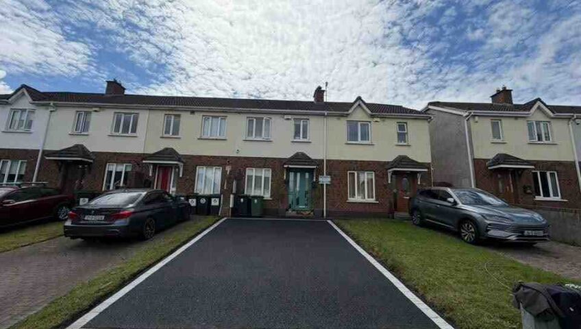 New SMA tarmac driveway completed in Clondalkin, Co. Dublin