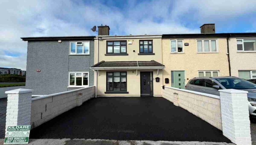 New SMA tarmac driveway completed in Finglas, Dublin